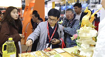 面向广阔平台 展现别样风采 上海国际食品饮料及餐饮设备展览会中发出的上海新东方声音